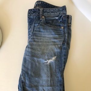 American Eagle Boy Crop Jeans